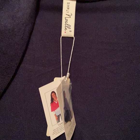 THE BORDEAUX Wear 4 Ways Poncho Vest Sleeves Sweater Wrap - Picture 6 of 12